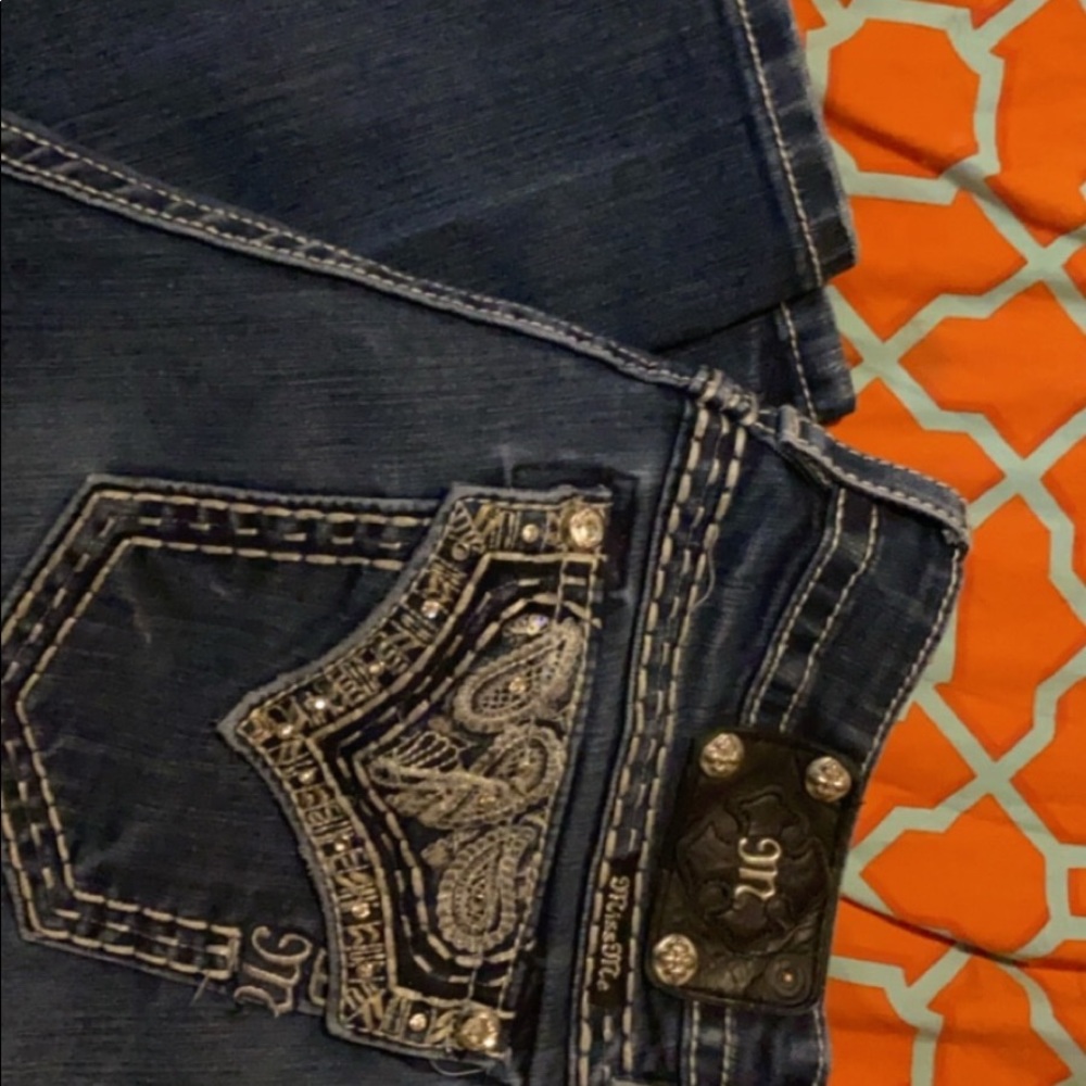Miss me jeans size 33.